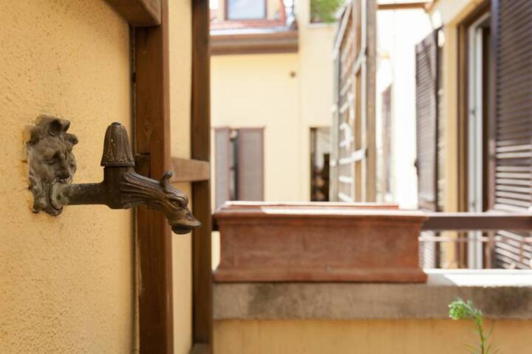 Porta Ticinese Cozy Apartment Con Balcone Milan Exterior photo